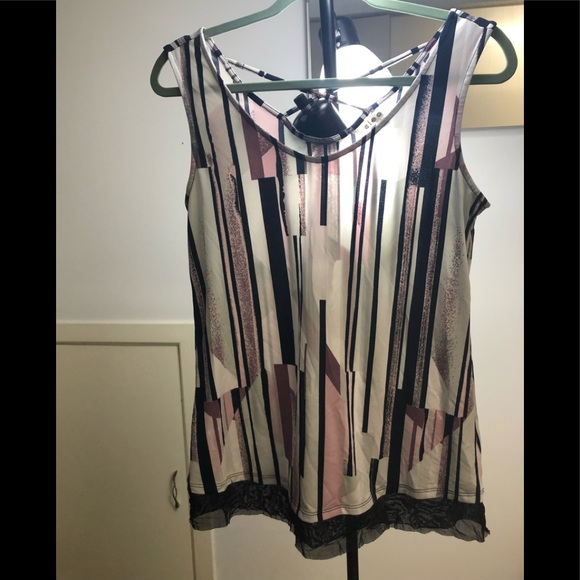 Top - Picture 2 of 3